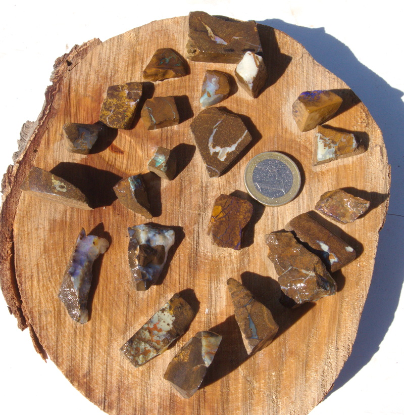 Roh-Opale  Lot 024