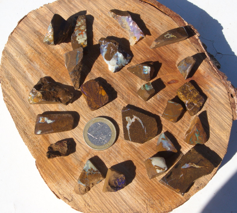 Roh-Opale  Lot 024