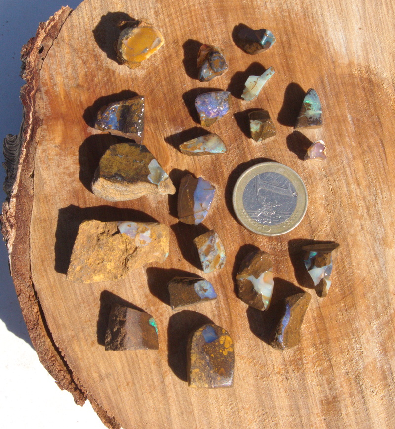 Roh-Opale  Lot 025
